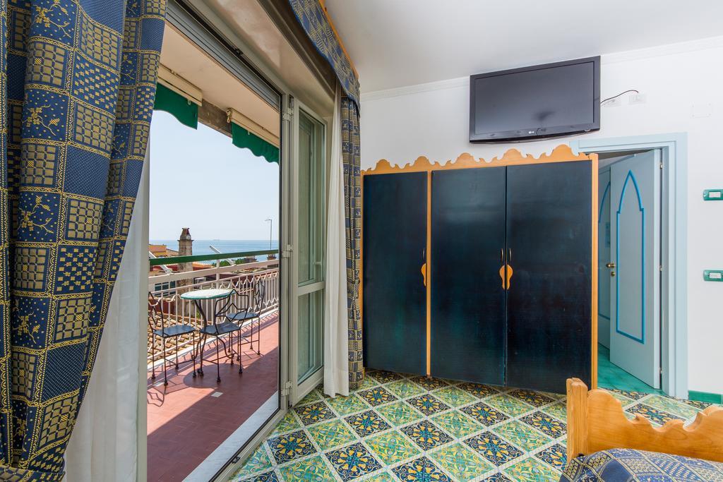 Riviera B&B Rooms Maiori Exterior foto