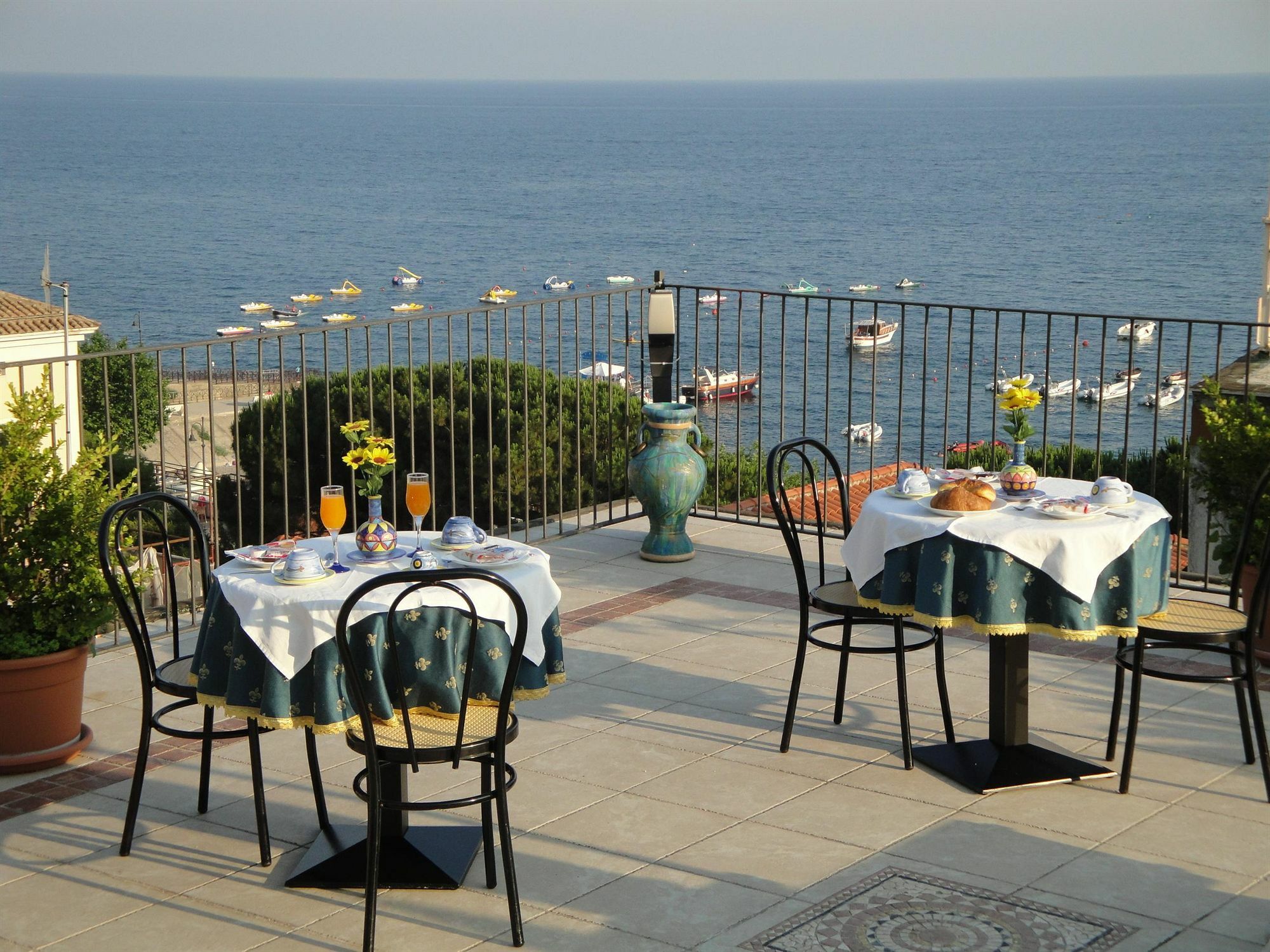 Riviera B&B Rooms Maiori Exterior foto
